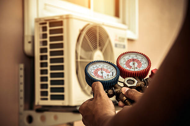 Professional Hvac technician working in Rye, NY
